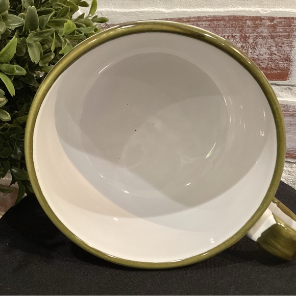 Beautiful ceramic flower painted coffee tea mug from “Italy” - large - nice - Picture 7 of 11